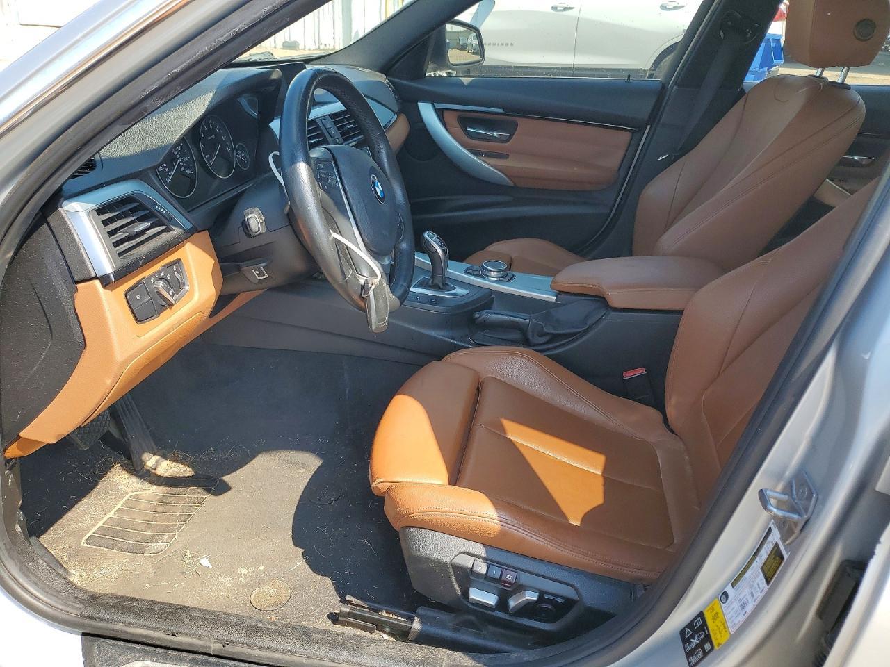 2016 BMW Seria 3 328i - zdjęcie 7