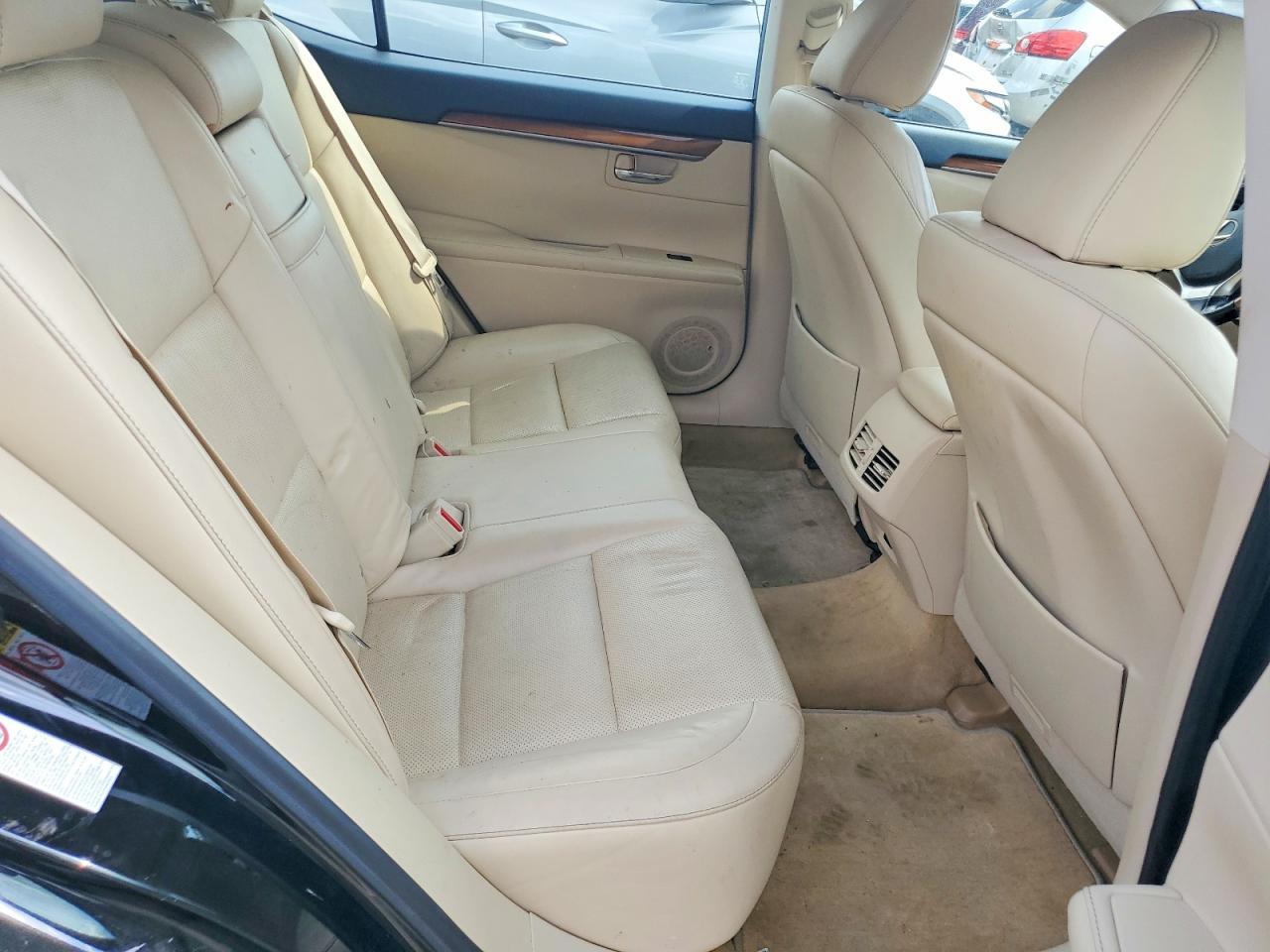 2015 Lexus Es 300H - zdjęcie 10