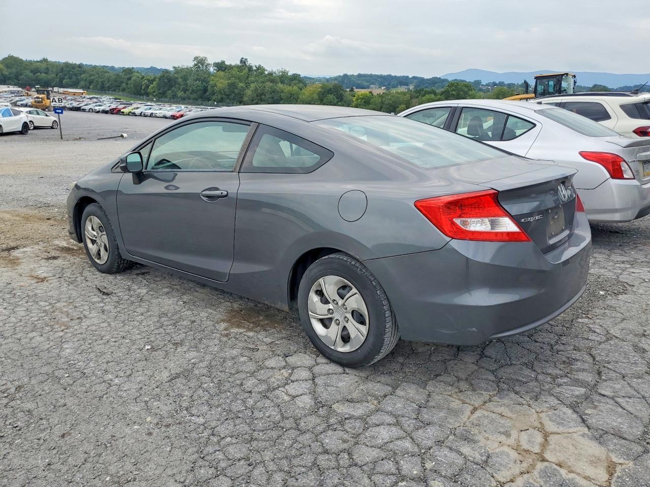 2013 Honda Civic Lx - zdjęcie 2