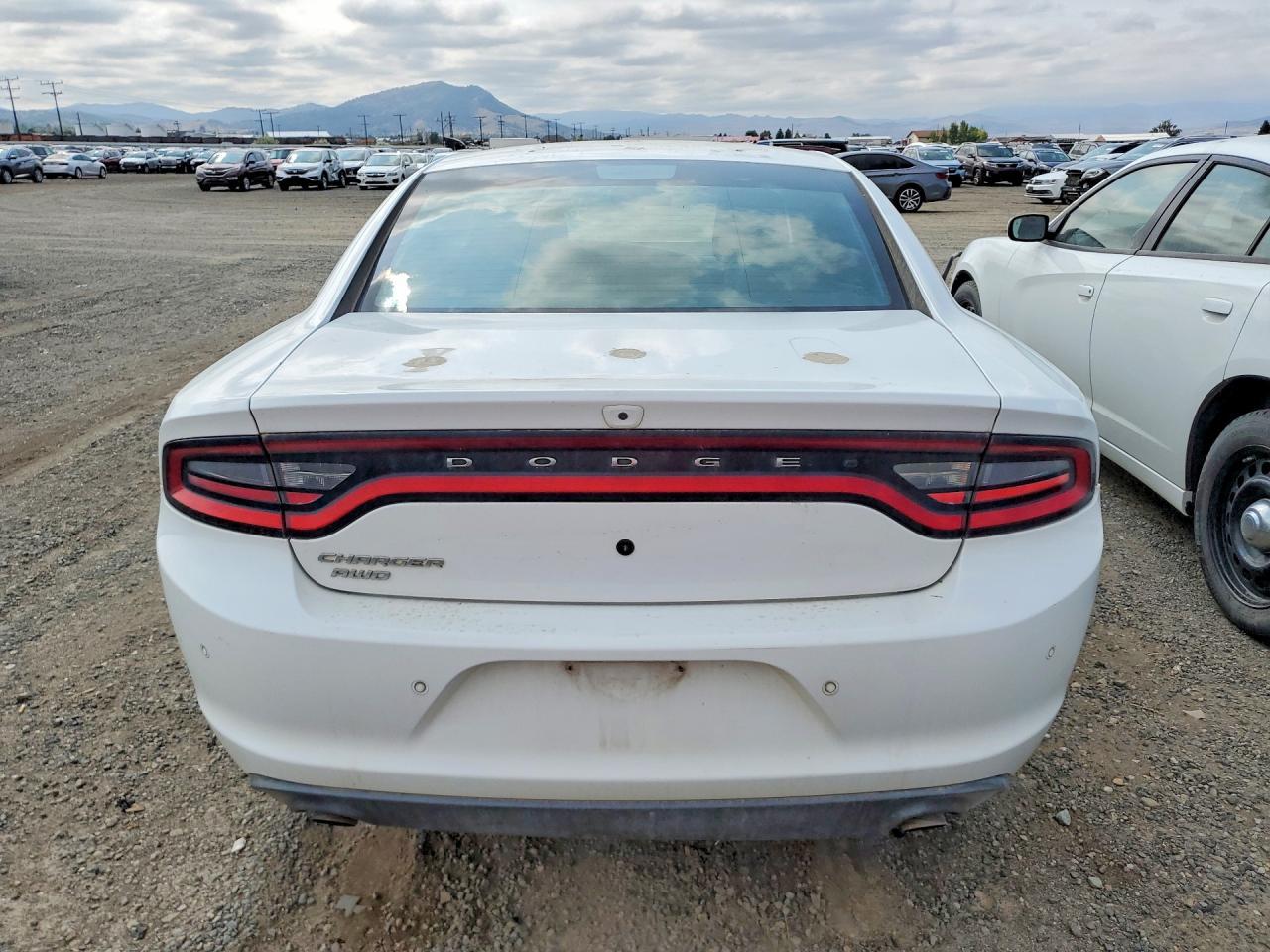 2017 Dodge Charger Police - zdjęcie 6