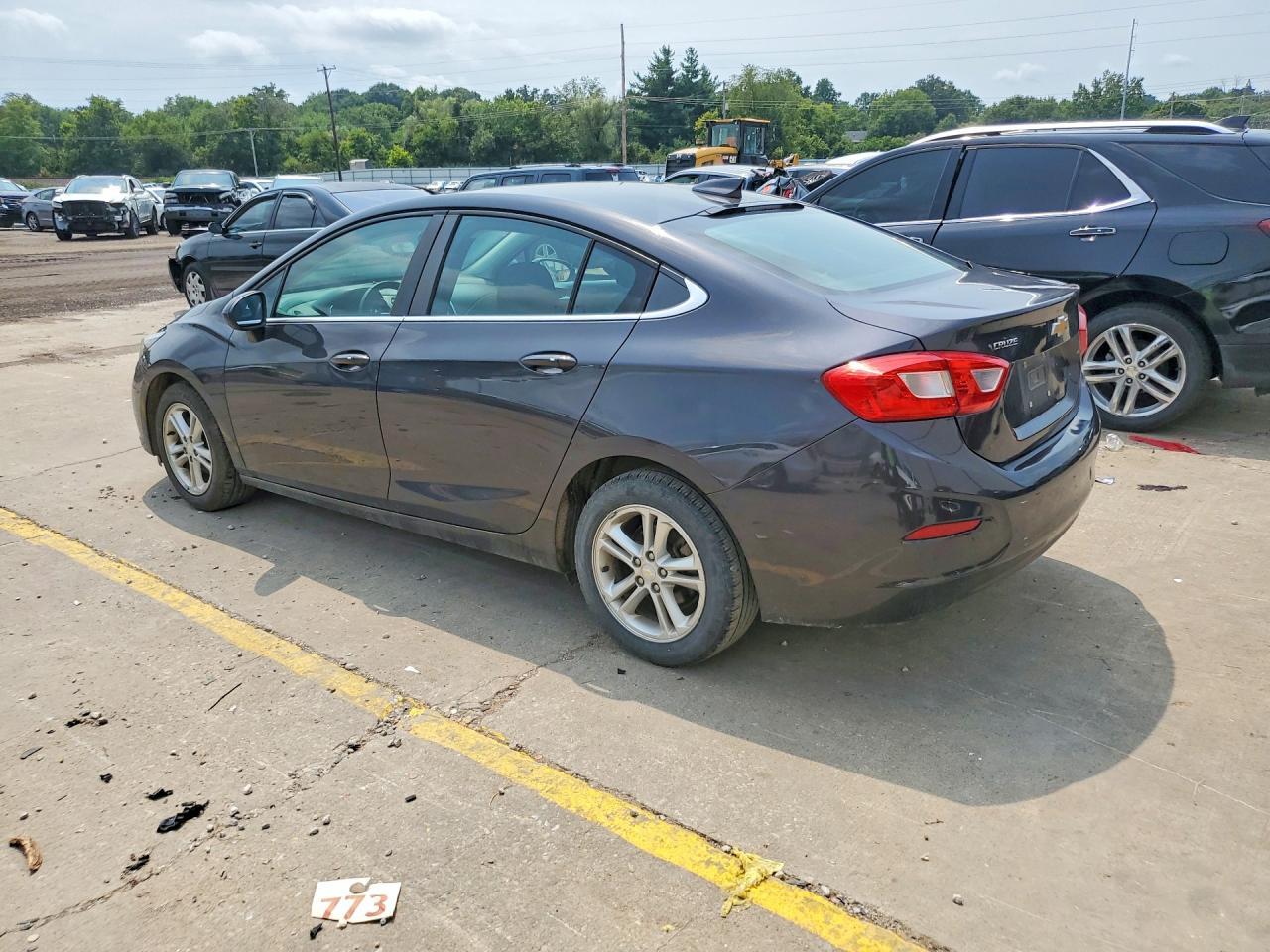 2016 Chevrolet Cruze Lt - zdjęcie 2