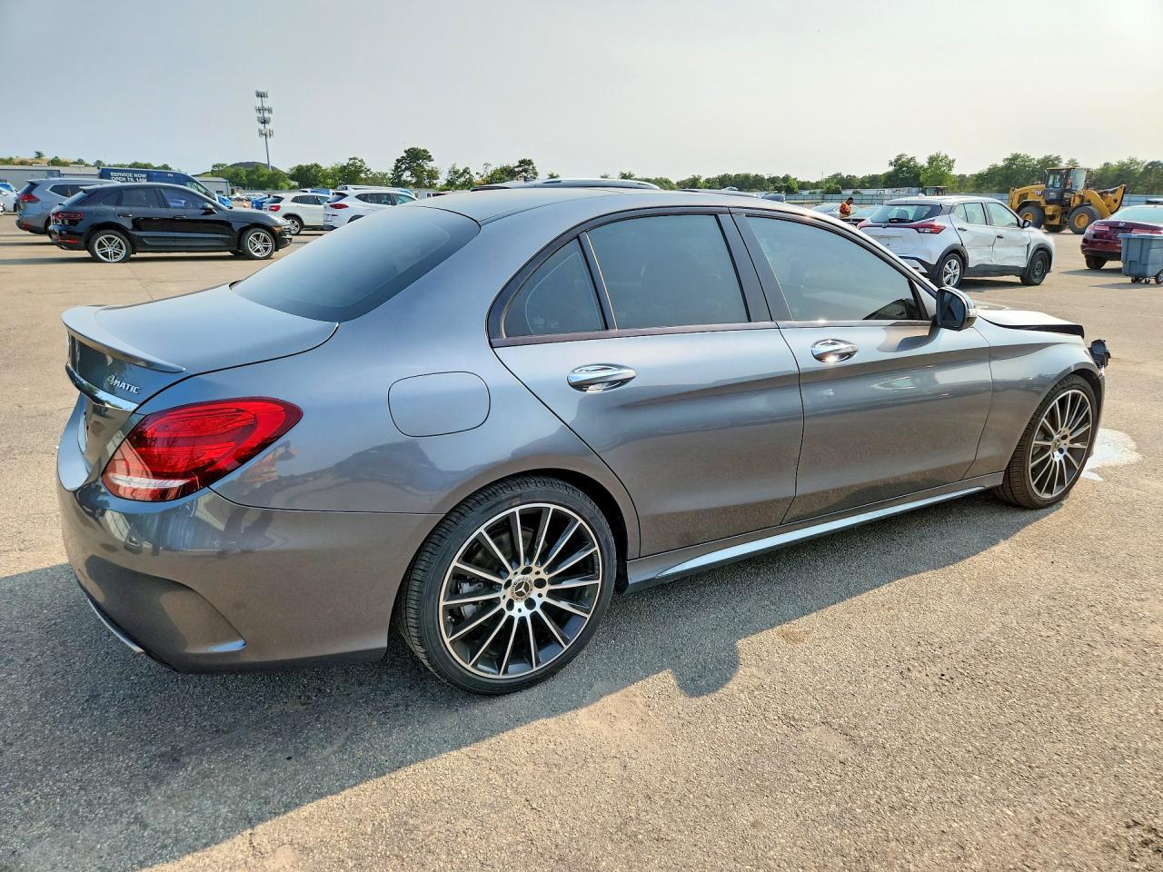 2018 Mercedes-Benz C 300 4Matic - zdjęcie 3