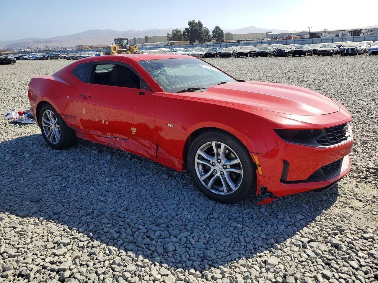 2019 Chevrolet Camaro Ls - zdjęcie 4