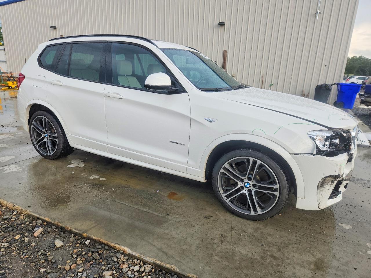 2017 BMW X3 Sdrive28I - zdjęcie 4
