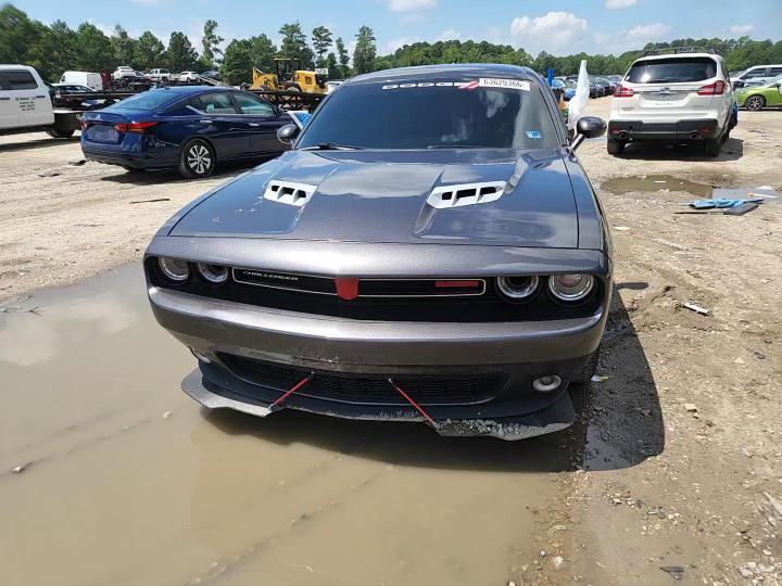 2019 Dodge Challenger Sxt - zdjęcie 13