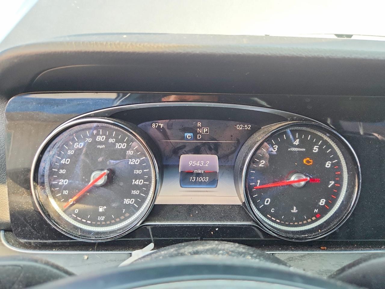 2017 Mercedes-Benz E 300 4Matic - zdjęcie 9
