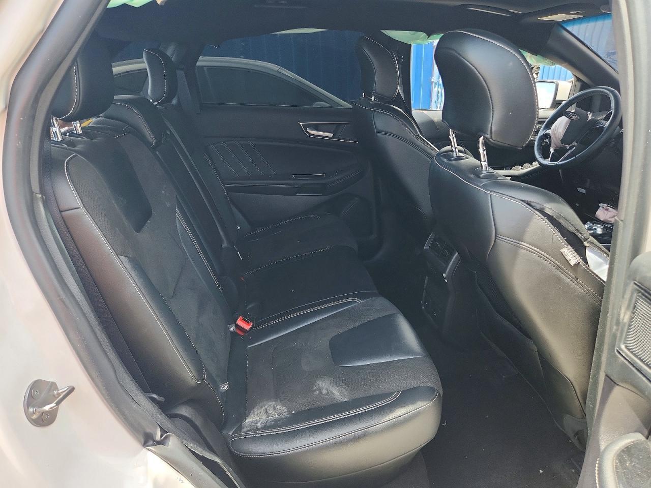 2019 Ford Edge St - zdjęcie 10