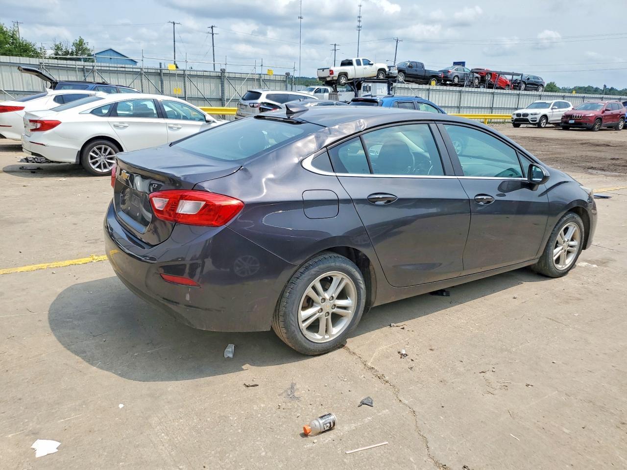 2016 Chevrolet Cruze Lt - zdjęcie 3