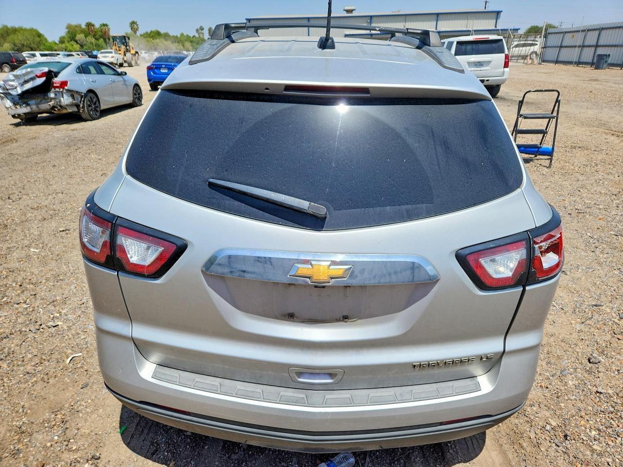 2016 Chevrolet Traverse Ls - zdjęcie 6