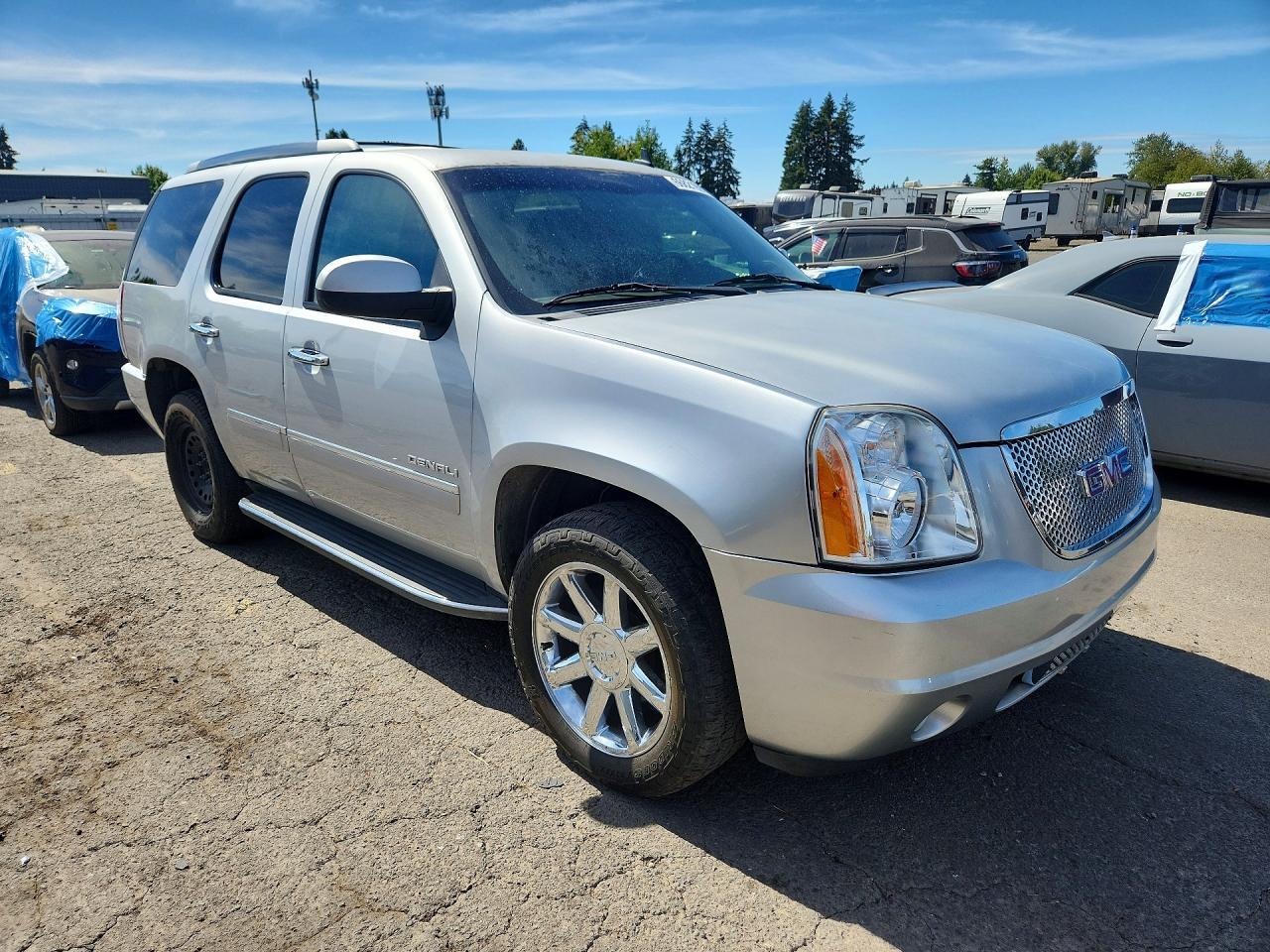 2013 GMC Yukon Denali - zdjęcie 4