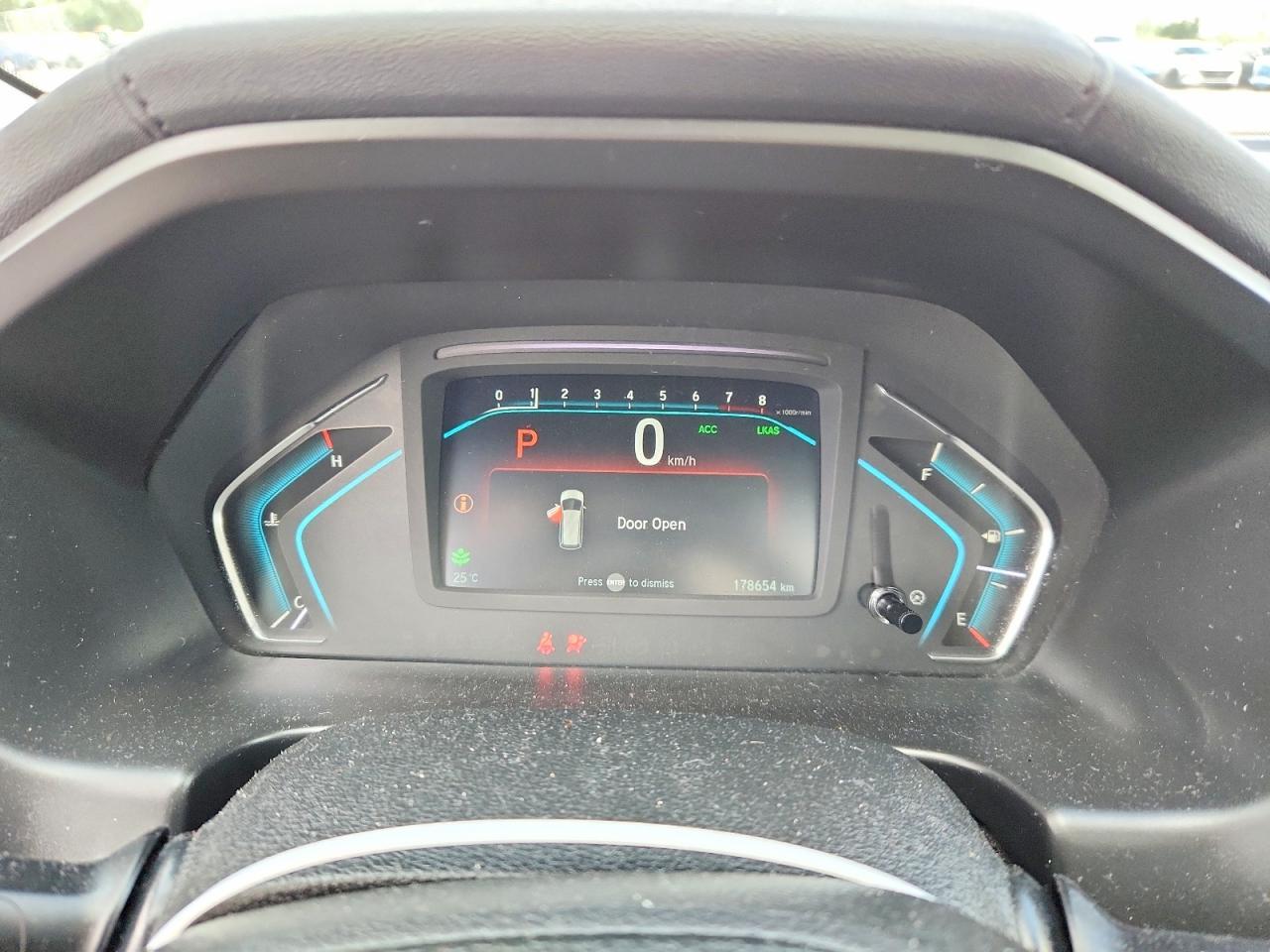 2018 Honda Odyssey Touring - zdjęcie 9