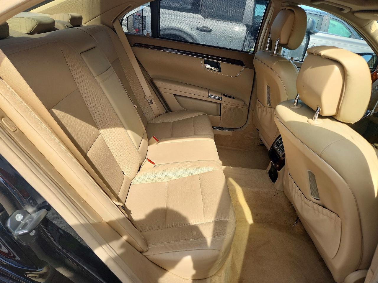 2013 Mercedes-Benz S 550 - zdjęcie 10