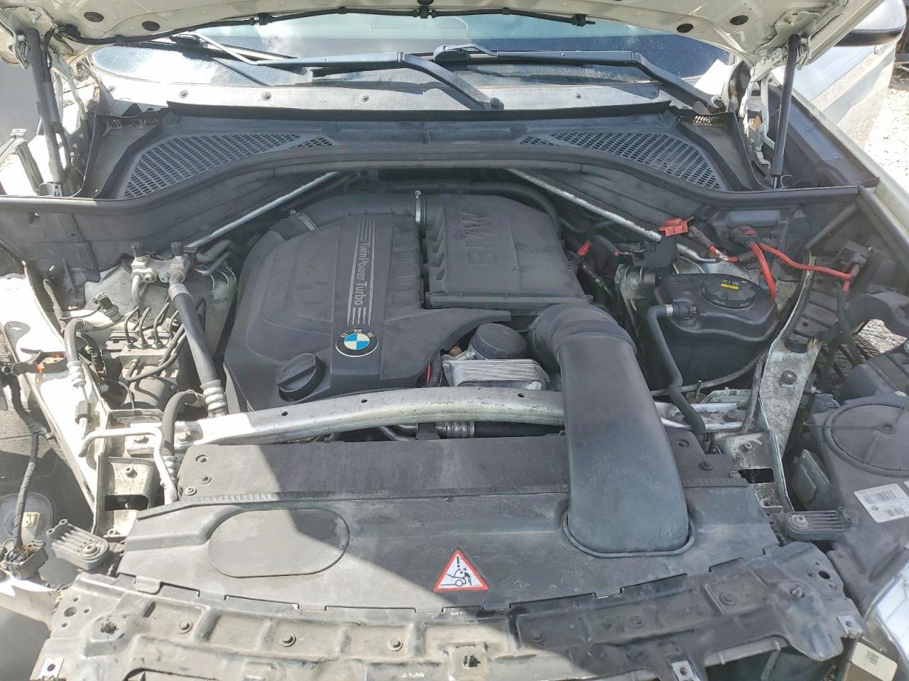 2015 BMW X5 xDrive35I - zdjęcie 12