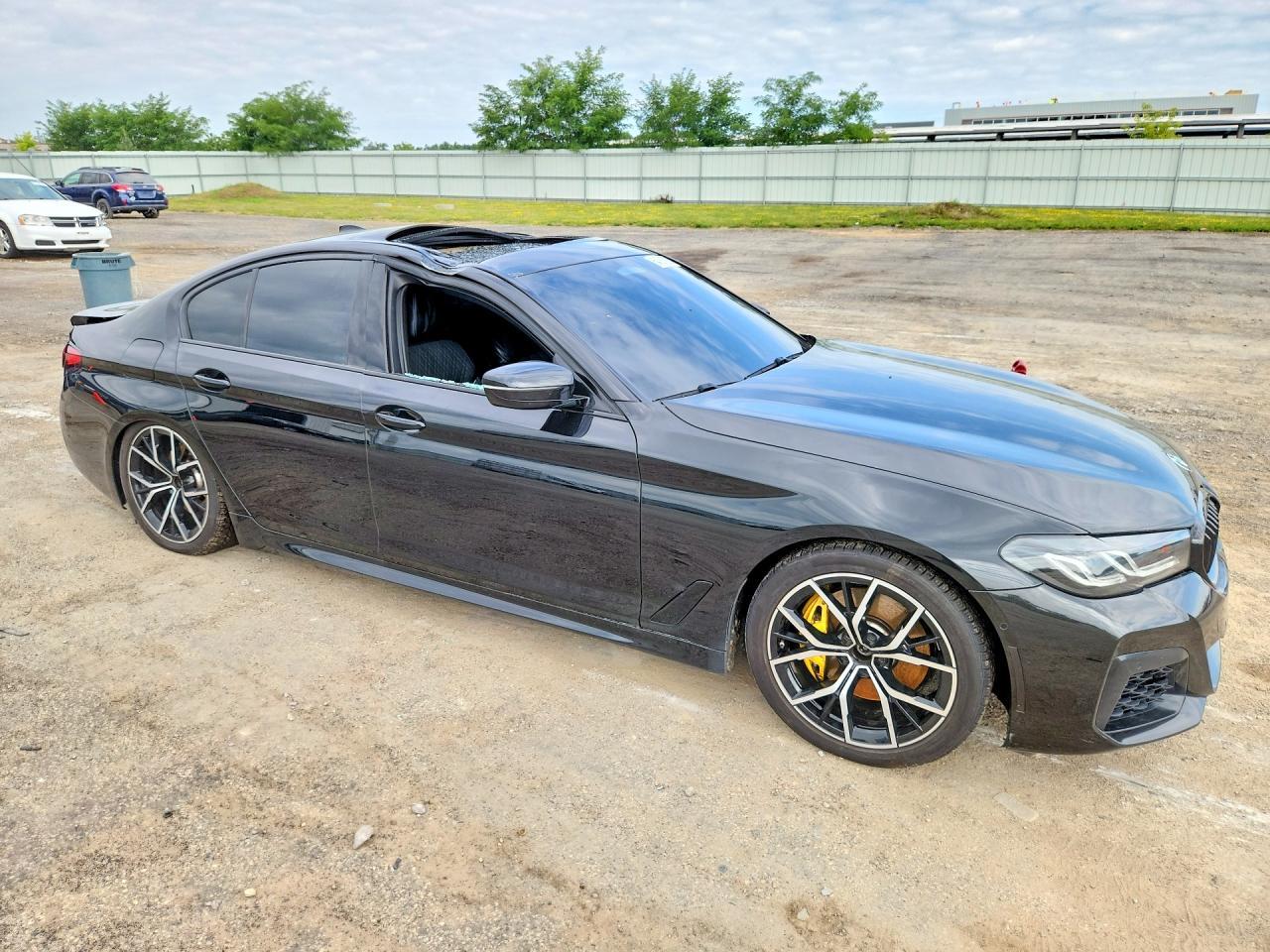 2022 BMW Seria 5 540i - zdjęcie 4
