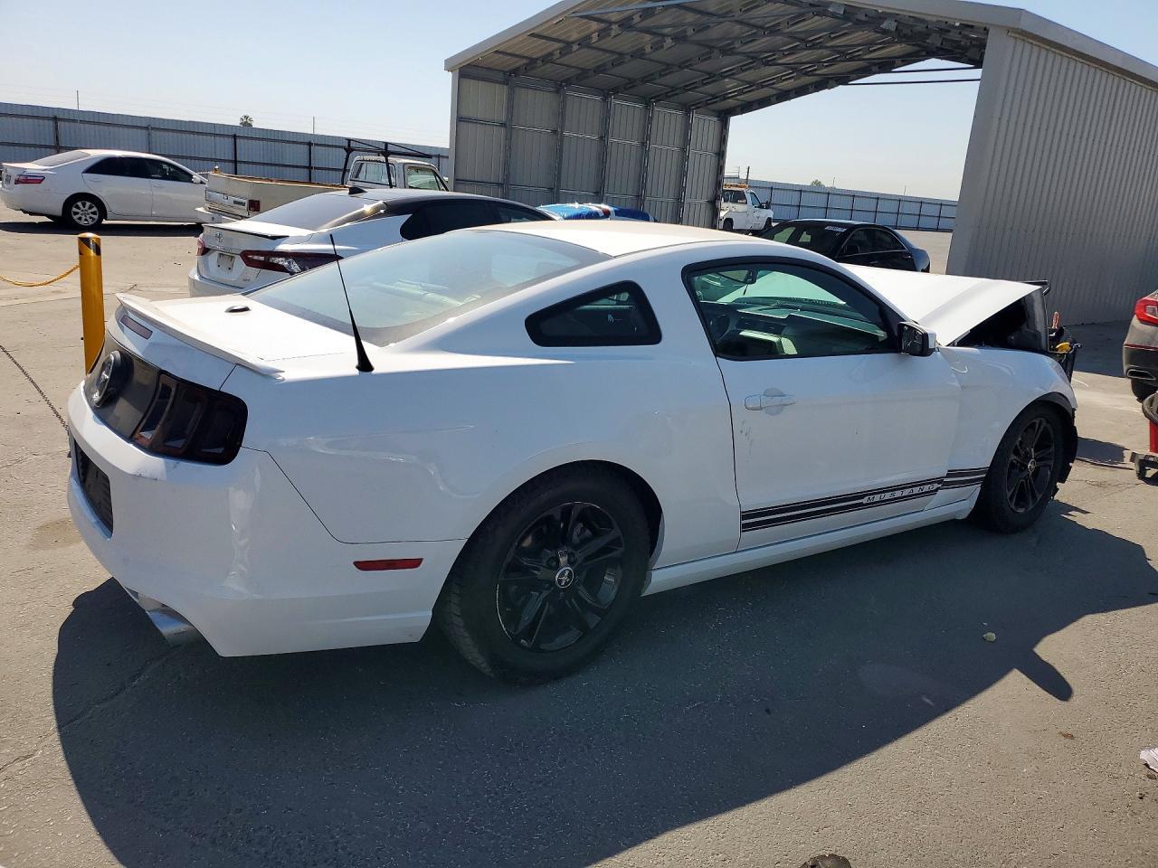 2014 Ford Mustang - zdjęcie 3
