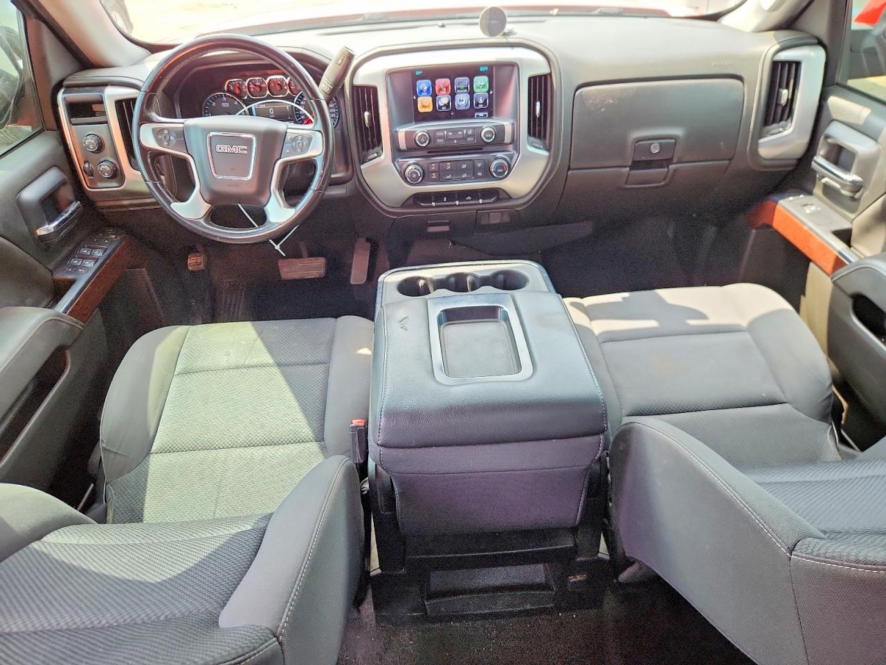 2018 GMC Sierra - zdjęcie 8