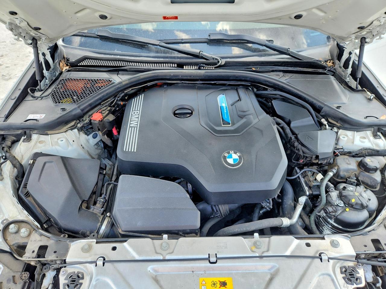 2023 BMW 330E - zdjęcie 11