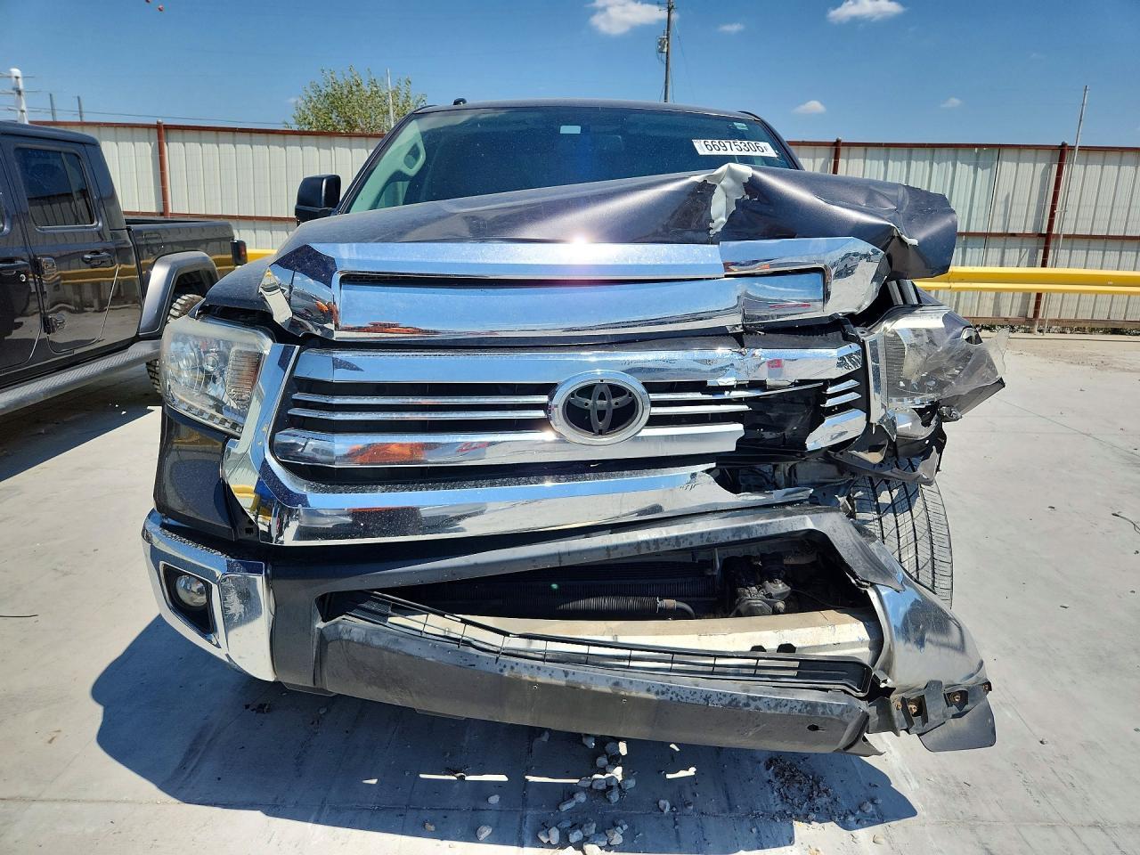 2017 Toyota Tundra Crewmax Sr5 - zdjęcie 5