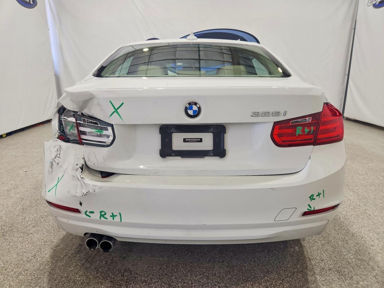 2013 BMW 328 I - zdjęcie 6