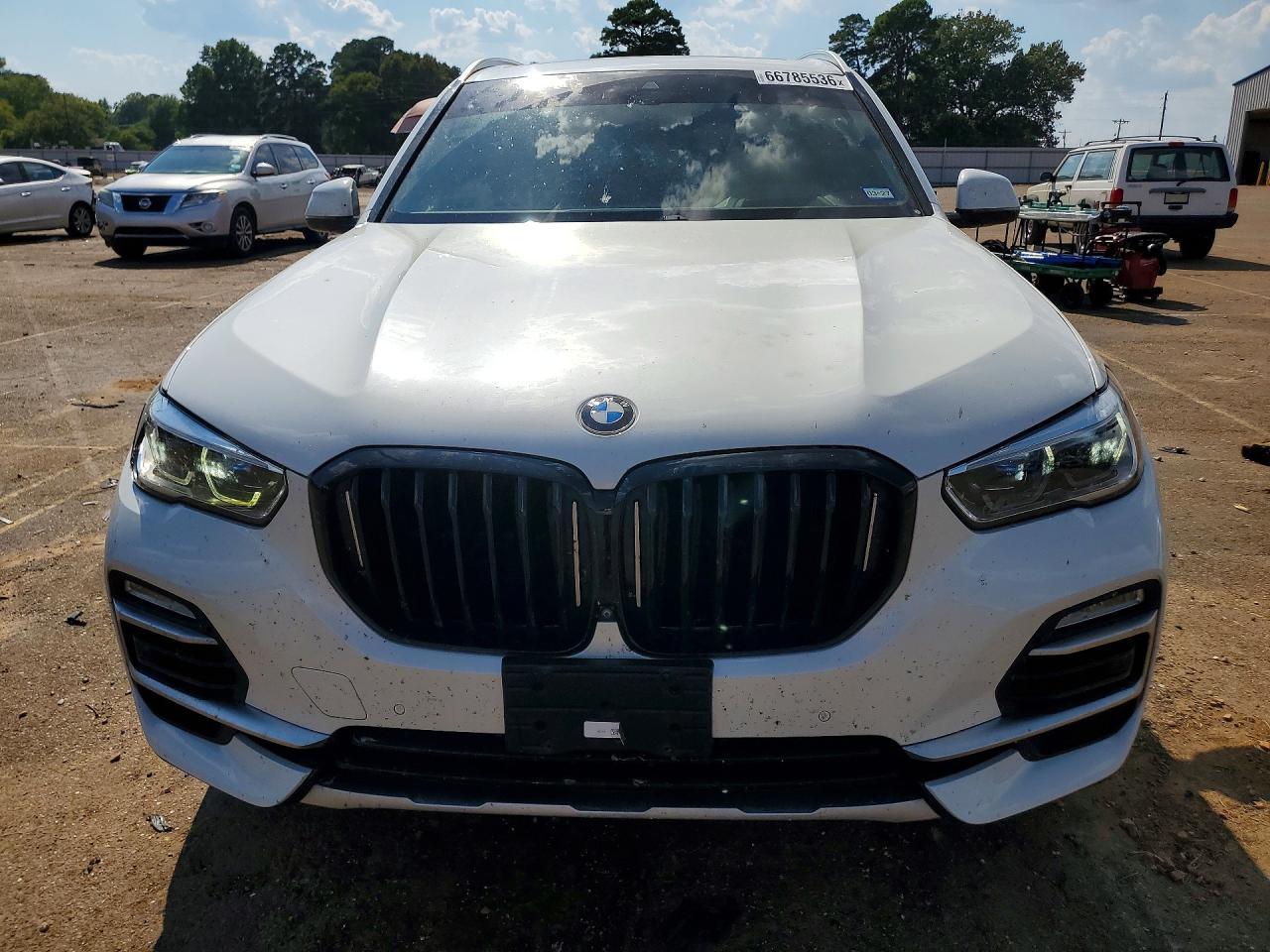 2020 BMW X5 xDrive40I - zdjęcie 5