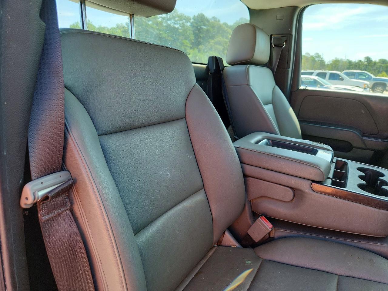 2018 Chevrolet Silverado C1500 - zdjęcie 10