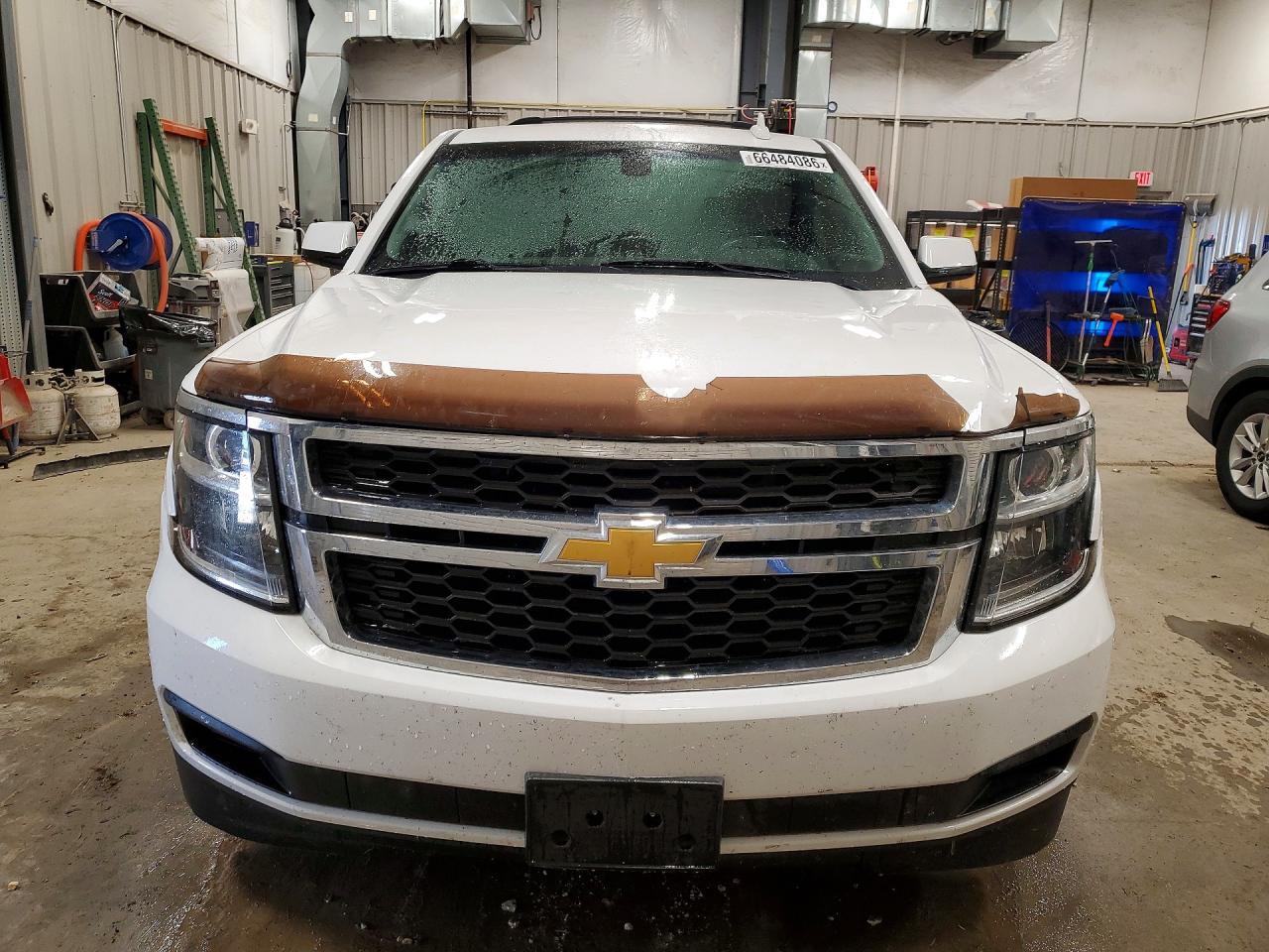 2015 Chevrolet Tahoe K1500 Ls - zdjęcie 5