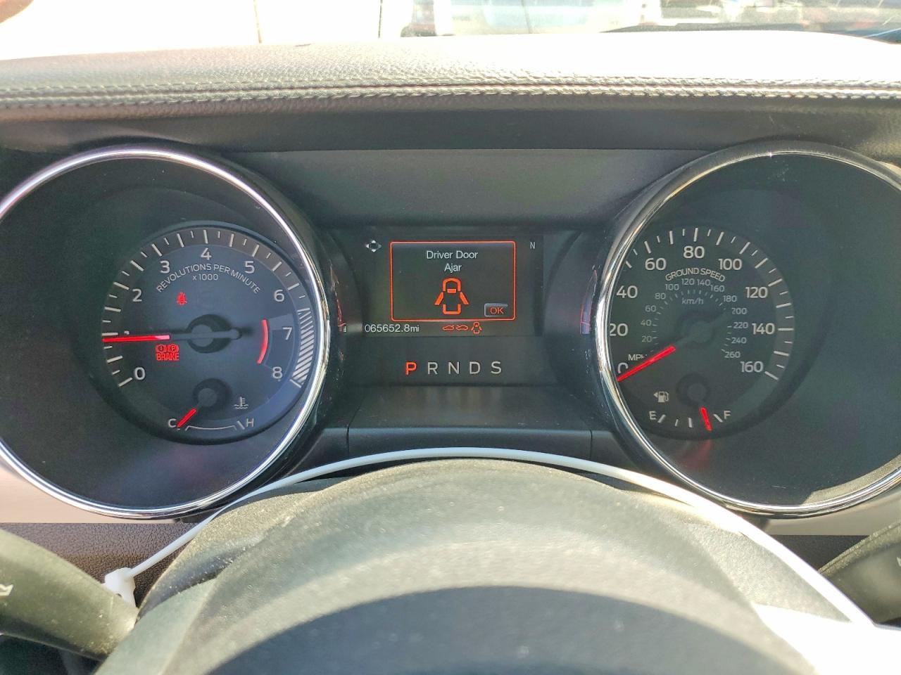2016 Ford Mustang - zdjęcie 9