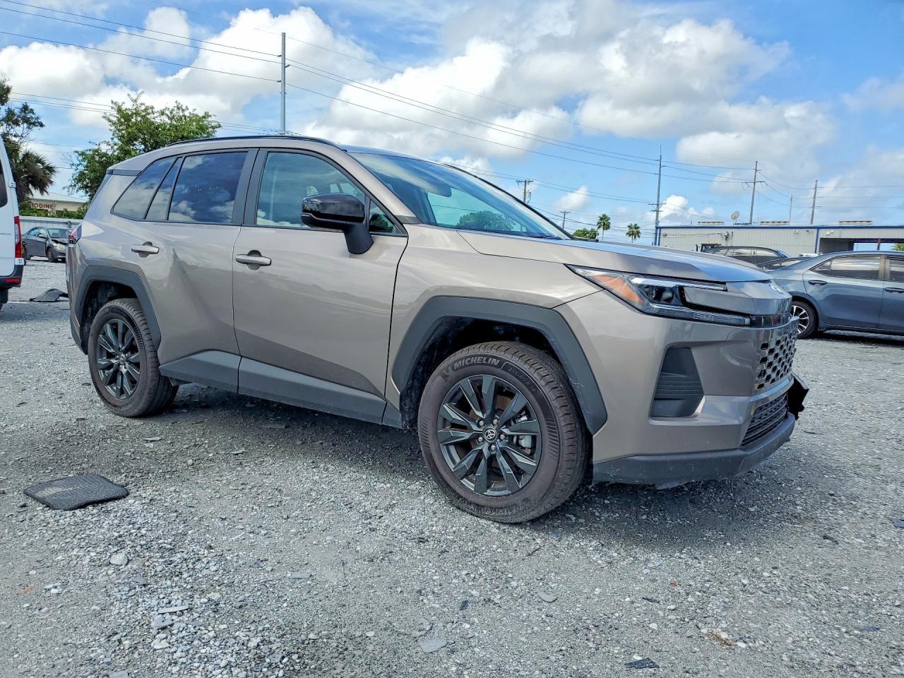 2026 Toyota Rav4 Xle Premium - zdjęcie 4