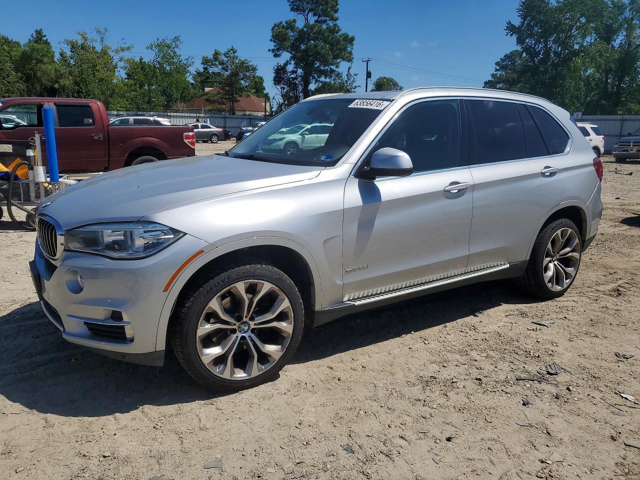 2015 BMW X5 xDrive35I - zdjęcie główne
