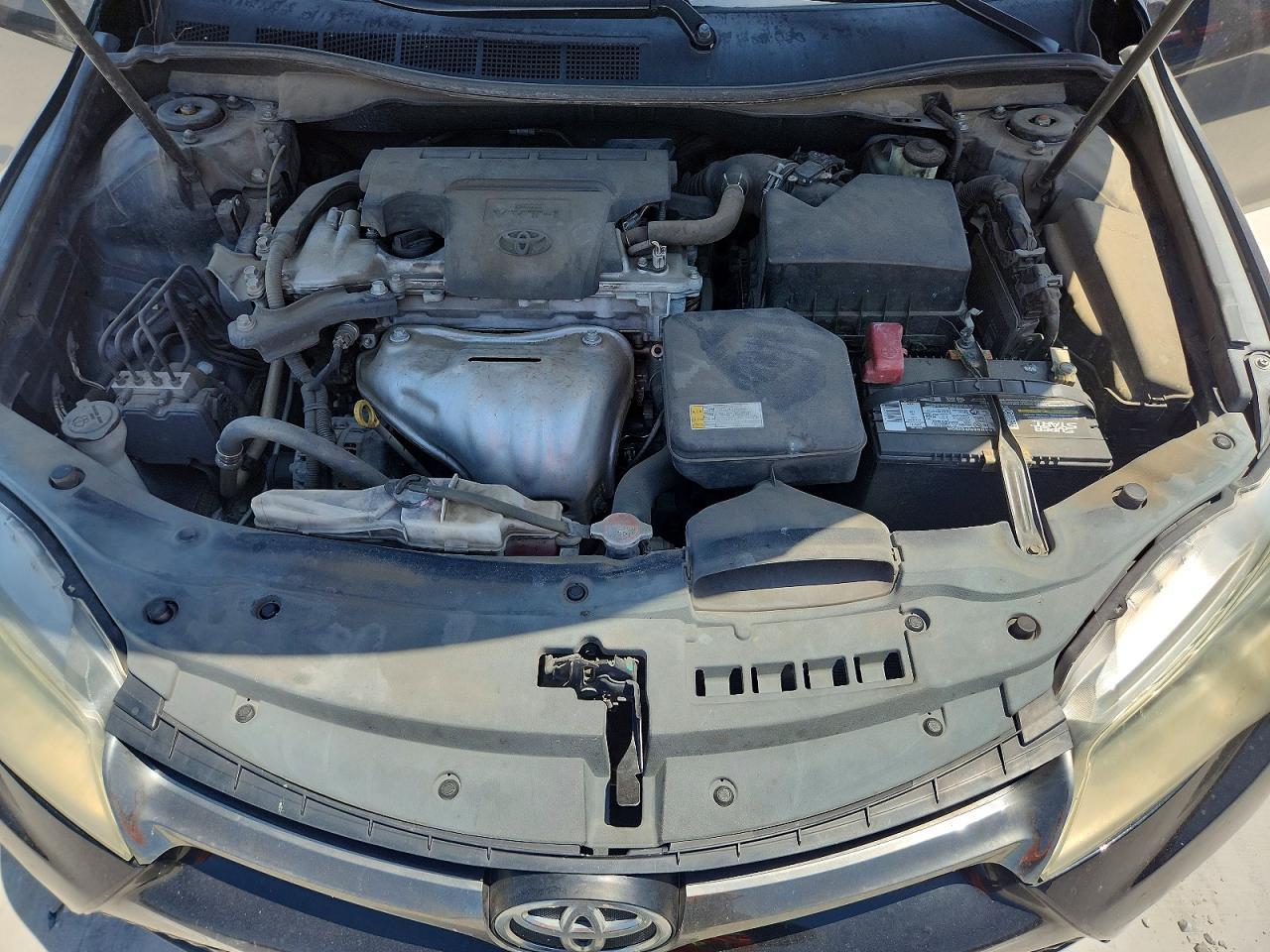 2016 Toyota Camry Se - zdjęcie 11