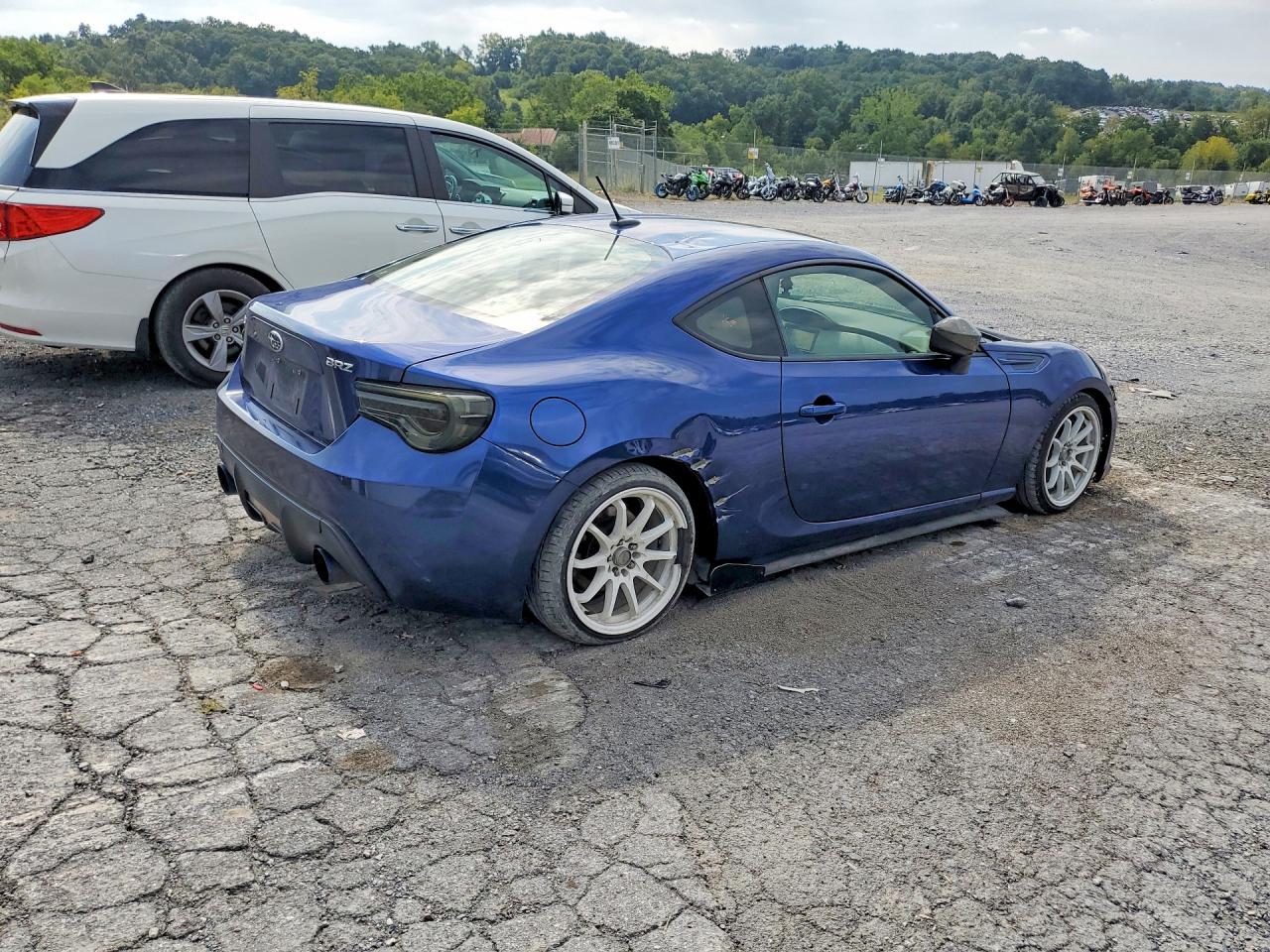2013 Subaru Brz 2.0 Premium - zdjęcie 3