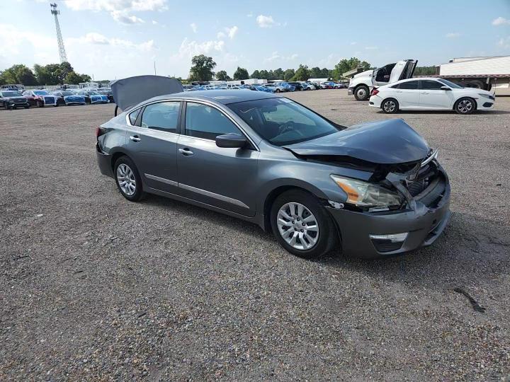 2015 Nissan Altima 2.5 S - zdjęcie 13