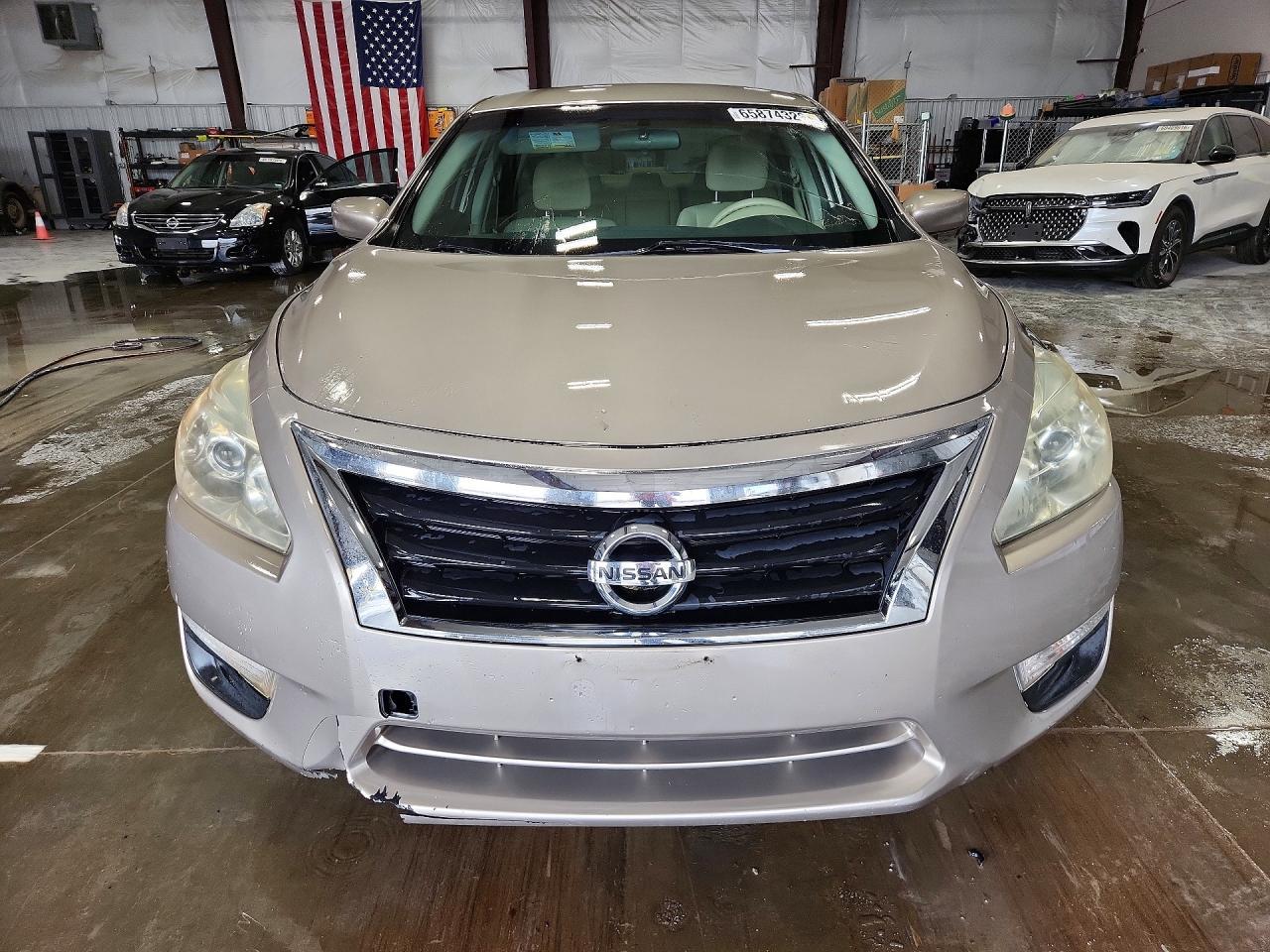 2014 Nissan Altima 2.5 S - zdjęcie 5