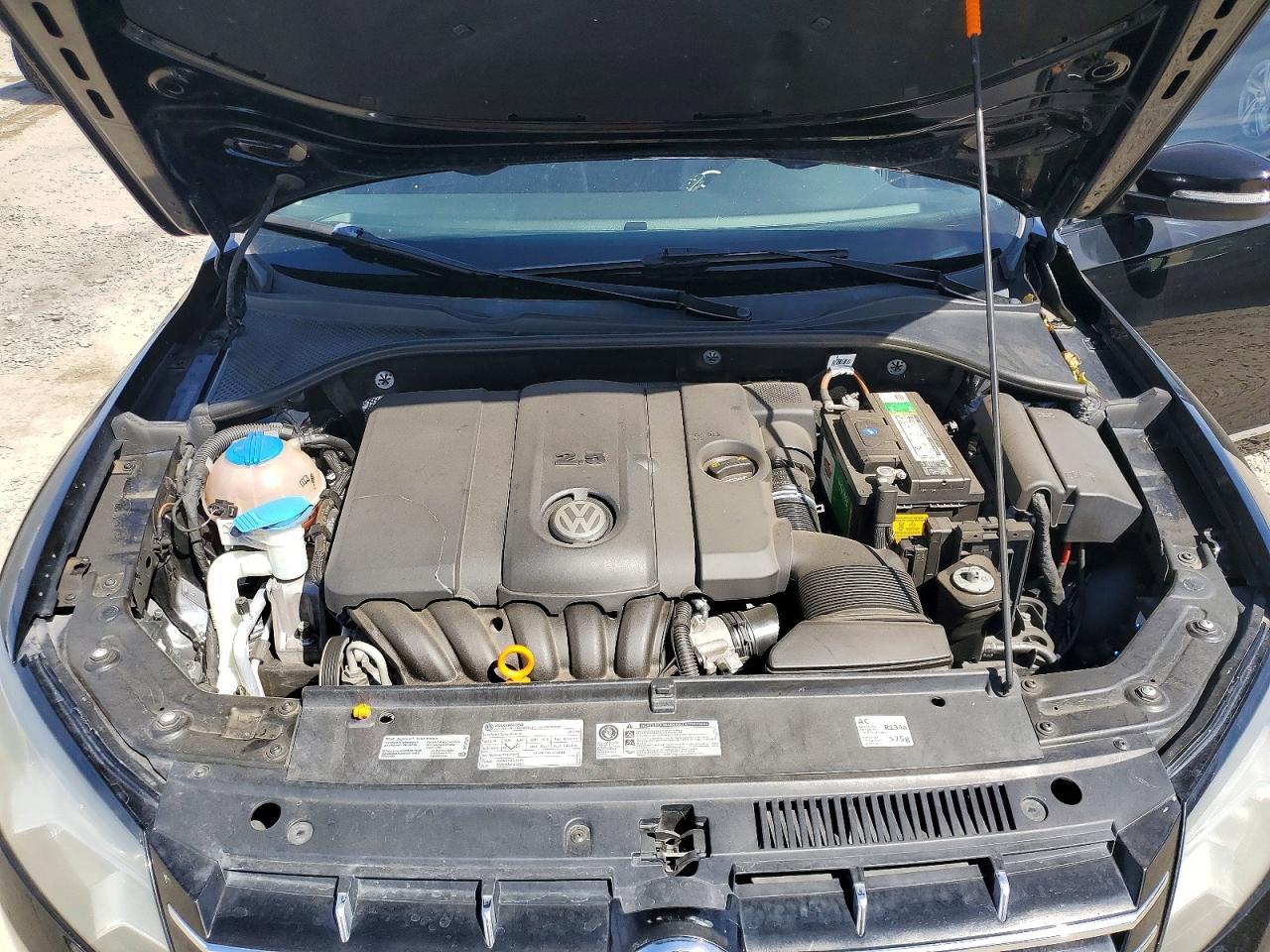 2013 Volkswagen Passat Sel - zdjęcie 11