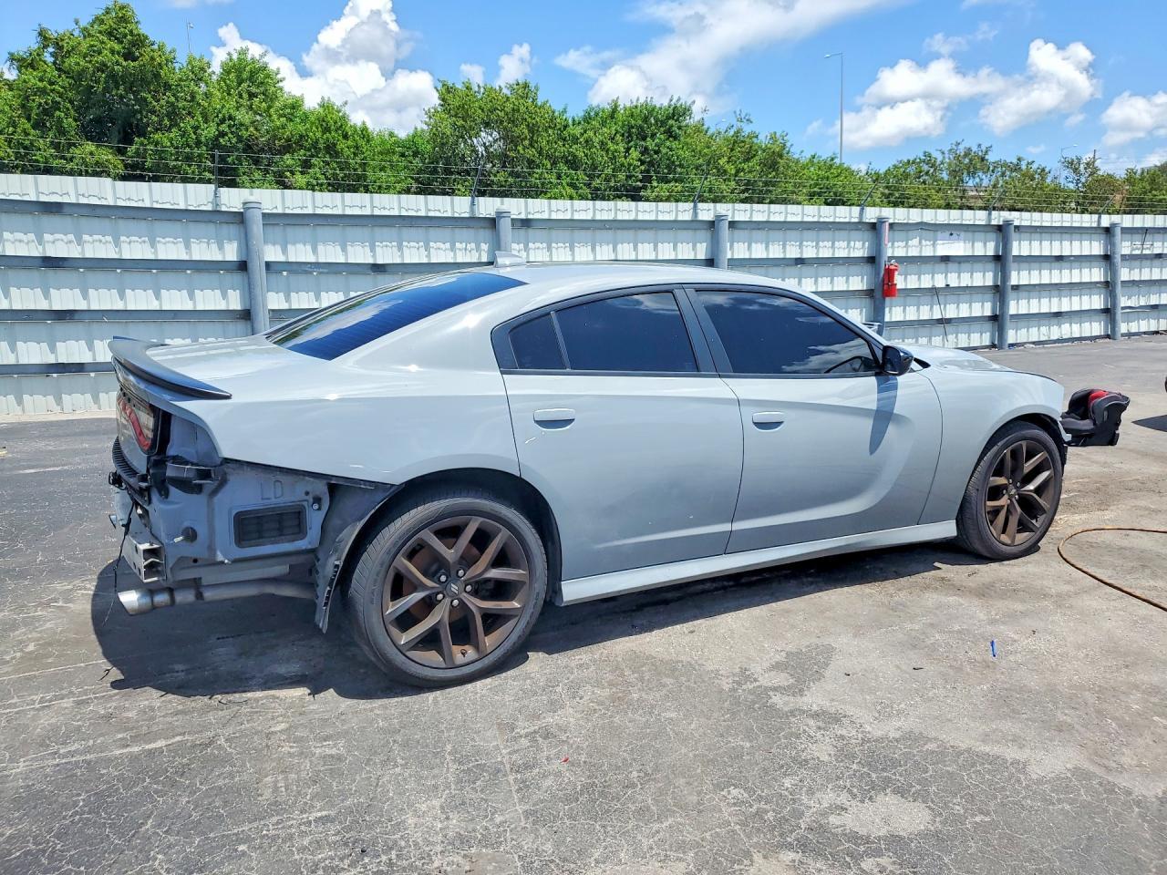 2020 Dodg Charger - zdjęcie 3