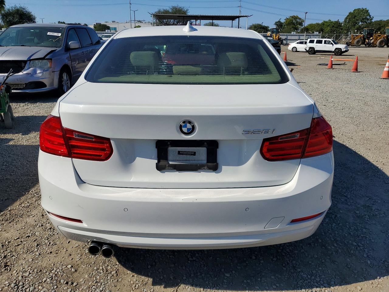 2014 BMW 328 I Sulev - zdjęcie 6