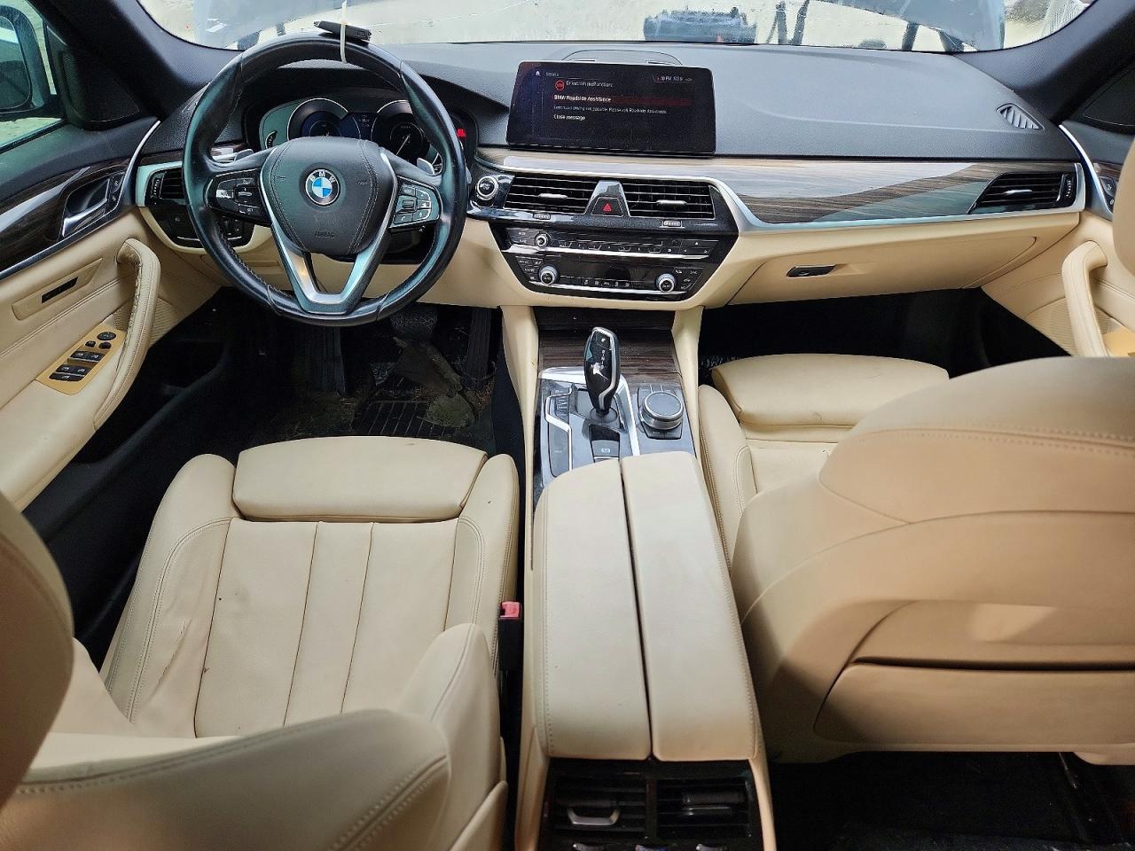 2018 BMW 530E - zdjęcie 8