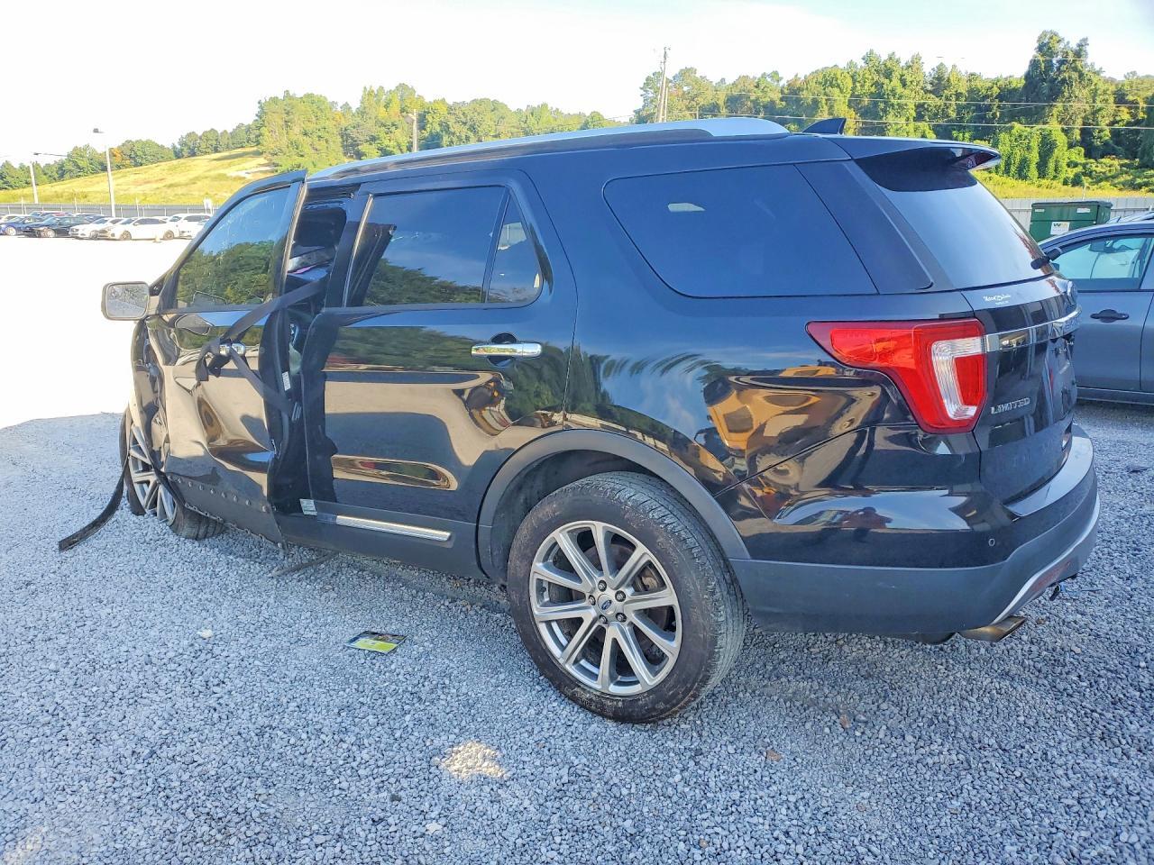 2016 Ford Explorer Limited - zdjęcie 2
