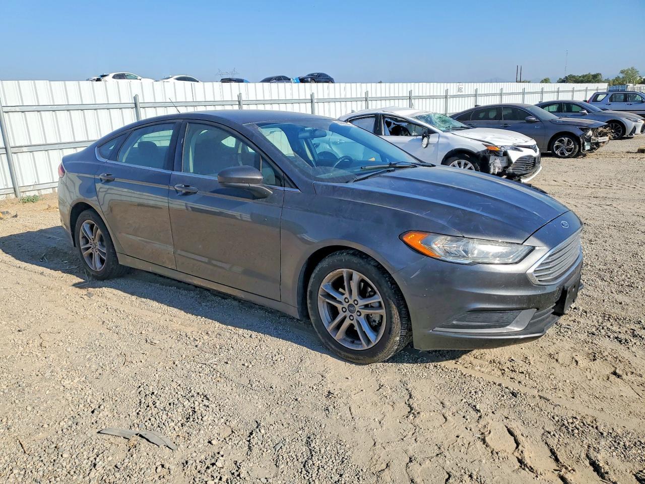 2018 Ford Fusion Se - zdjęcie 4