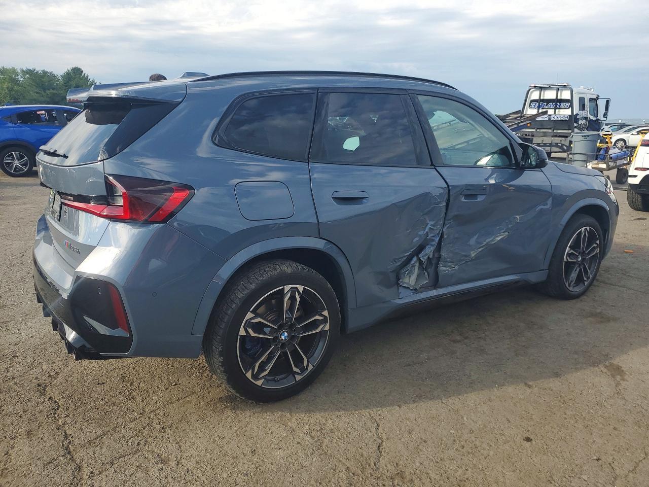 2025 BMW X1 M35I - zdjęcie 3