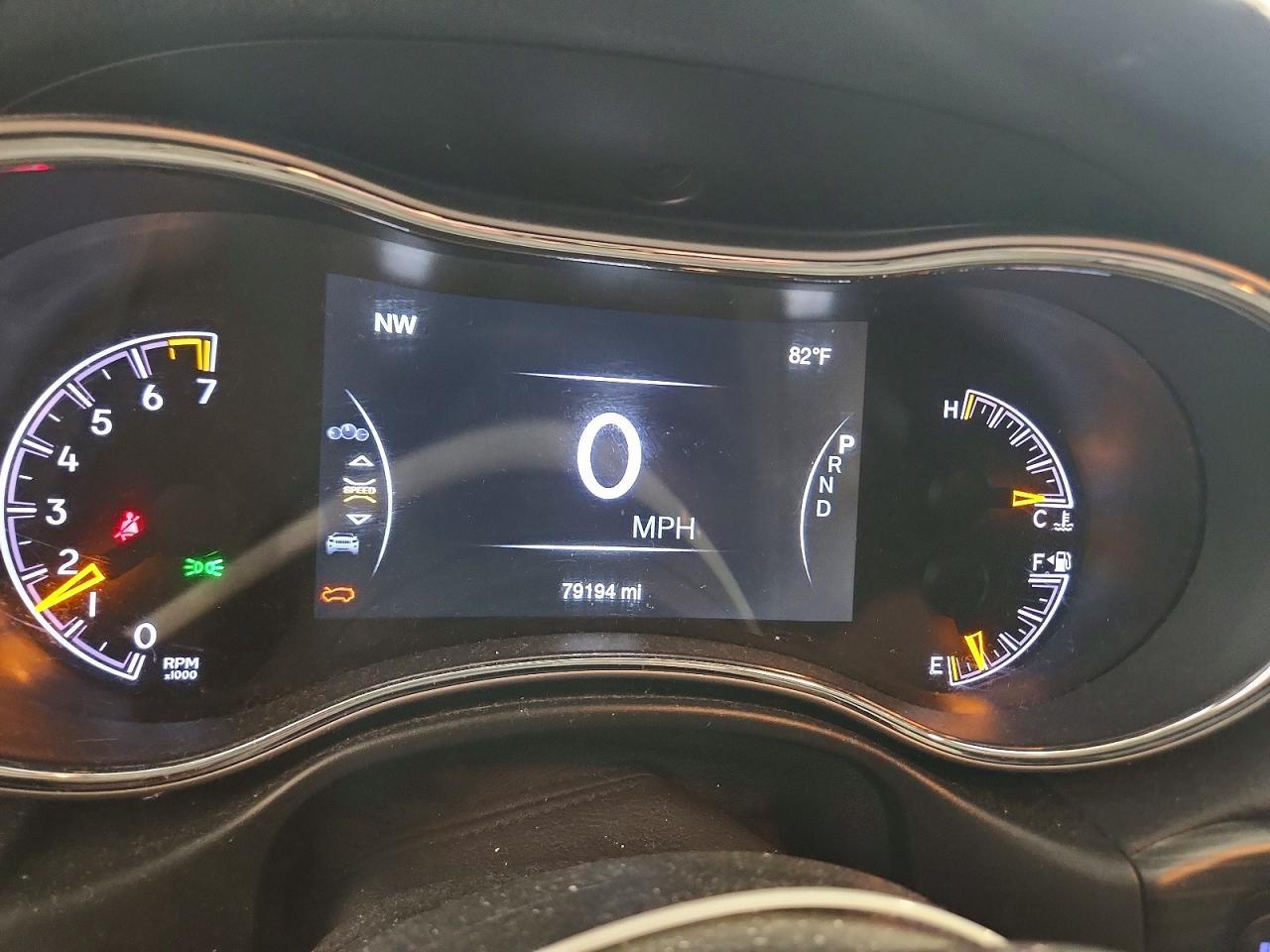 2020 Jeep Grand Cherokee Limited - zdjęcie 9