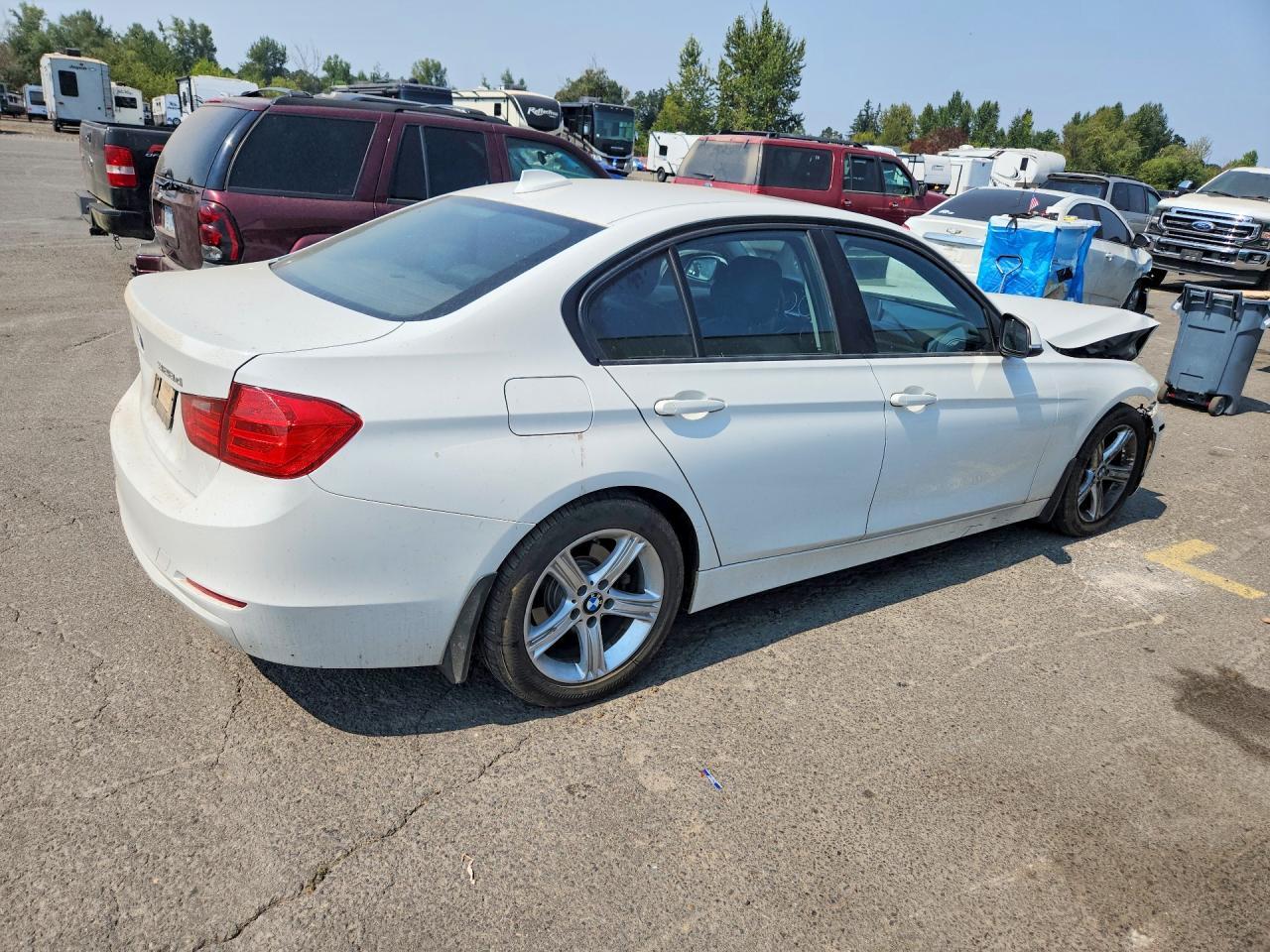 2014 BMW 328 D - zdjęcie 3