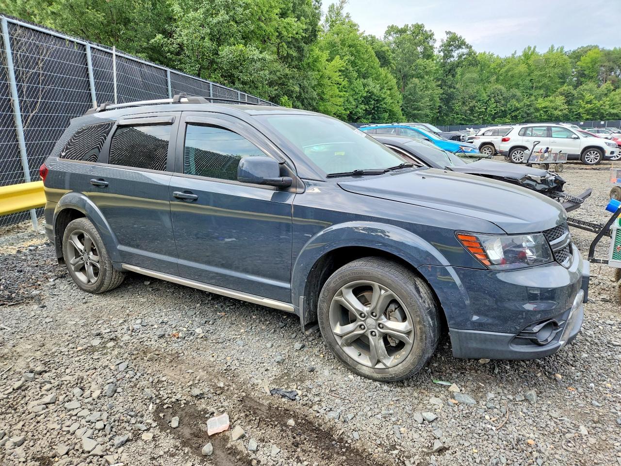 2017 Dodge Journey Crossroad - zdjęcie 4