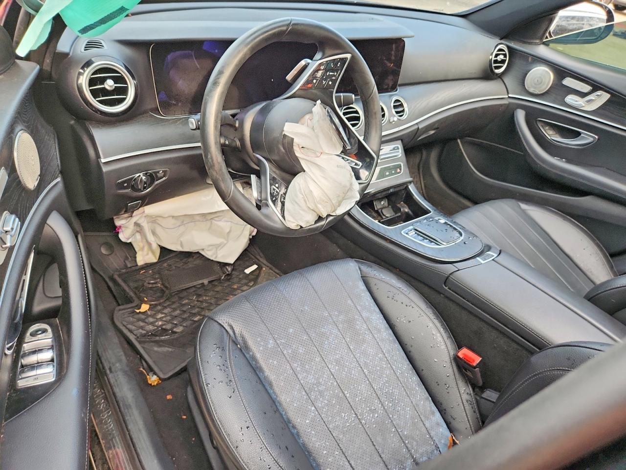 2023 Mercedes-Benz E 350 4Matic - zdjęcie 8