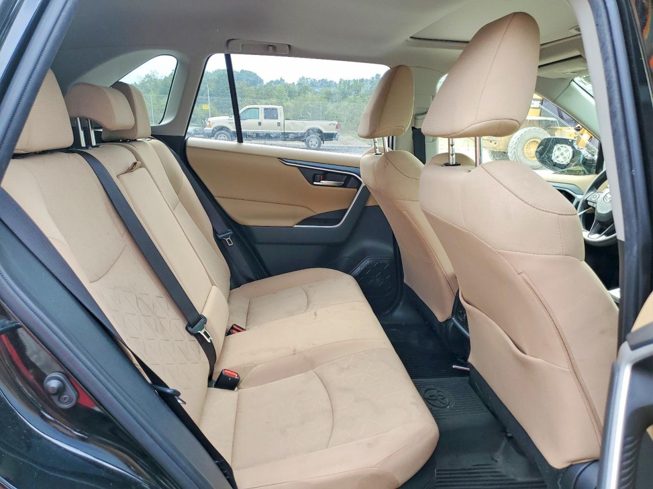 2020 Toyota Rav4 Hybrid Xle - zdjęcie 11