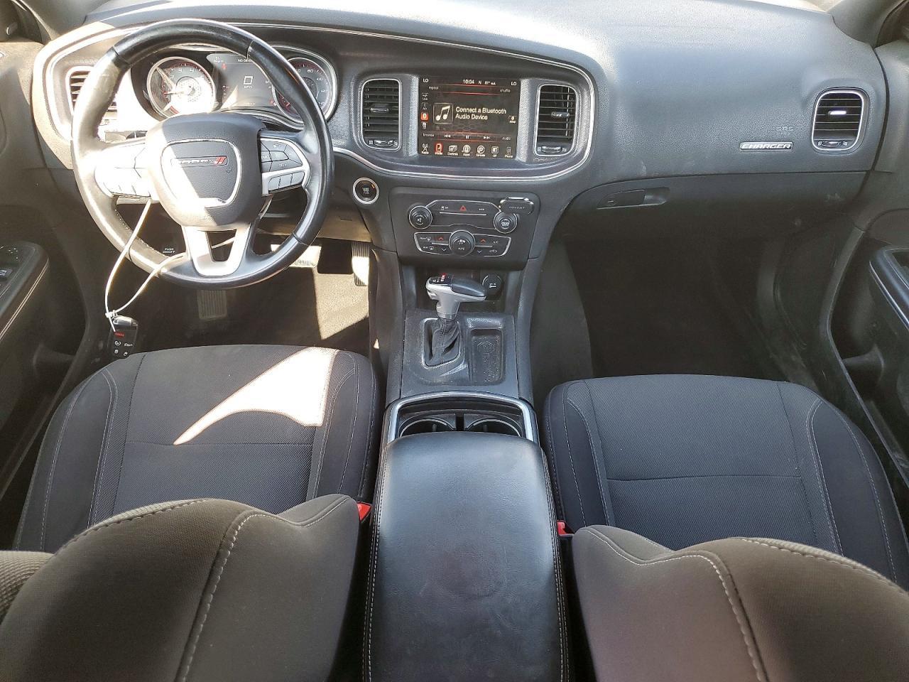 2016 Dodge Charger Sxt - zdjęcie 8
