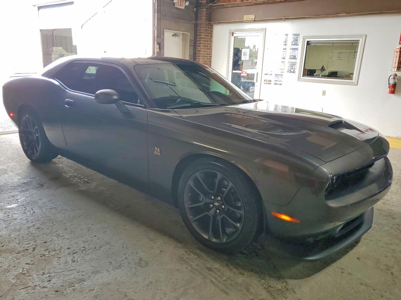 2021 Dodge Challenger R/T Scat Pack - zdjęcie 4