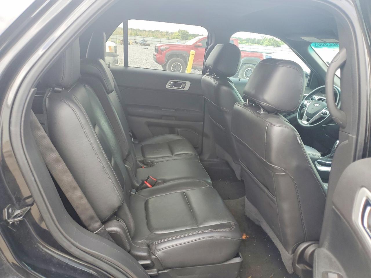 2015 Ford Explorer Xlt - zdjęcie 10