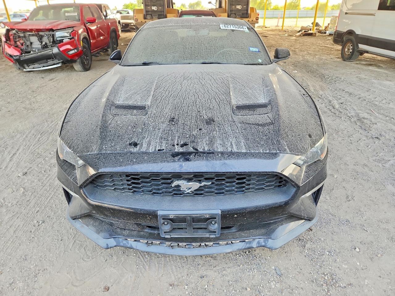 2019 Ford Mustang - zdjęcie 5