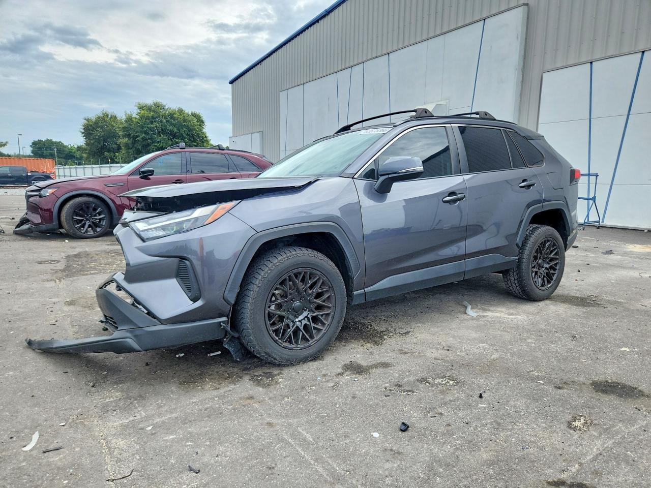 2022 Toyota Rav4 Xle - zdjęcie główne